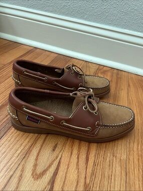 Sebago Brown Loafers Women docksides suede 8.5
